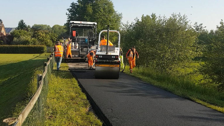 AHT road snow melting system